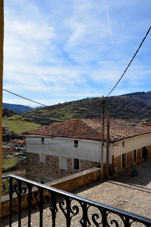 Posada Hoyos De Iregua Villoslada de Cameros Exteriér fotografie