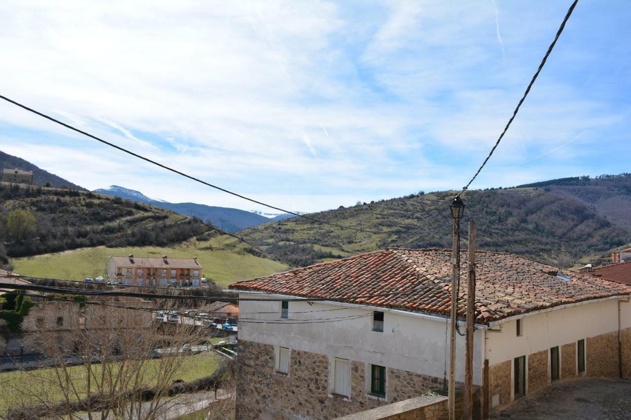Posada Hoyos De Iregua Villoslada de Cameros Exteriér fotografie